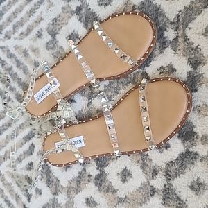 Steve madden studded sandal